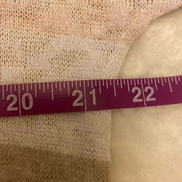 Andree by Unit Lightweight Striped Top - Picture 11 of 13